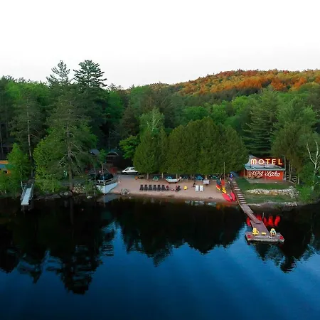 Motel Long Lake And Cottages